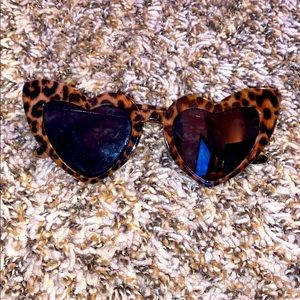 Cheetah sunglasses